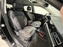Kia e-Niro DynamicPlusLine 64 kWh 3-Fase | Navigatie/Android/Apple Carplay | Schuifdak | LM Velgen 17" | Adap Cruise Control | Achteruitrijcamera |