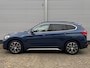 BMW X1 (f48) xDrive25e 220pk | Navigatie | Schuif/Kanteldak | Head Up Display | Camera | Climate Control | Leder interieur | Bluetooth