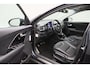 Kia Niro 1.6 GDi Hybrid SportsLine 2017 NAP | Navigatie | Airco | Cruise control | Stuurwielverwarming | Stoel verwarming + ventilatie | Trekhaak | Camera | Bluetooth | Lederen bekleding |
