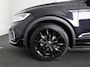 Volkswagen T-Roc 1.5 TSI R-Line 150 PK DSG |Private lease vanaf € 699,- pm | Blackstyle | Trekhaak afneembaar | ErgoActive Stoel Pakket | Navigatie |