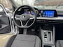 Volkswagen Golf 1.0 eTSi Navi Carplay Virtueel Cockpit Led Airco(ECC)