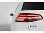 Volkswagen Golf 1.4 TSI PHEV GTE | LED | Camera | Leder | Memory | Sfeer Verlichting | Digital Cockpit | BLIS | Keyless | Stoelverwarming | Camera | Clima | 18'' Lichtmetalen Velgen