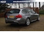 BMW 3-Serie Touring 325i Business Line Sport Aut. | M-Pakket | Slechts 170.000KM | Sportstoelen | Xenon | Navigatie | Historie |