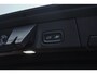 Volvo V90 B5 Ultimate Bright Semi Elek Trekhaak | Parkeerverwarming | Adaptieve Cruise Control | Verwarmbare Voorstoelen + Stuurwiel | Keyless Entry
