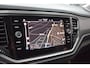 Volkswagen T-Roc 1.0 TSI 110PK Style Business | TREKHAAK | STOELVERW. | NAVIGATIE | ADAPT. CRUISE | APP. CONNECT | BLUETOOTH | LED | AIRCO | DAB+