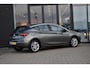 Opel Astra 1.2 Business Elegance | Trekhaak / parkeersensoren voor-achter / Climate