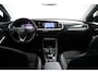 Opel Grandland 1.6 300PK Turbo Plug-In Hybrid | 4x4 GSe | Adaptieve cruise control | Half leder / Alcantara bekleding | Achteruitrijcamera | Parkeersensoren V + A | Stuur & Stoelverwarming
