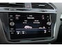 Volkswagen Tiguan 1.5 TSI ACT Highline Business R | Pano | Trekhaak | Automaat |