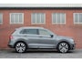 Volkswagen Tiguan 1.5 TSI ACT Highline Business R | Pano | Trekhaak | Automaat |
