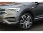 Volkswagen Touareg 3.0 TSi eHybrid 4MOTION | Pano | Trekhaak | Memory |