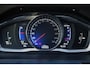 Volvo V60 2.0 T4 190 PK R-Design, Trekhaak, Xenon, Keyless, Memory, Carplay, Camera
