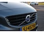 Volvo V60 2.0 T4 190 PK R-Design, Trekhaak, Xenon, Keyless, Memory, Carplay, Camera