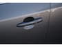 Volvo V60 2.0 T4 190 PK R-Design, Trekhaak, Xenon, Keyless, Memory, Carplay, Camera