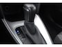 Toyota Yaris Cross 1.5 Hybrid Automaat All season banden l Adaptief cruise control l Navi l Apple/Android carplay l Armsteun l Elektrisch inklapbare buitenspiegels l Climate control l Achteruitrijcamera l VDL auto
