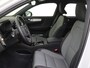 Volvo XC40 2.0 B4 Plus Dark | Trekhaak | H&K Audio | Stoelgeheugen |
