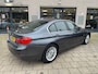 BMW 3-Serie 320i Executive 5Drs Automaat PDC Beurt