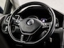 Volkswagen Golf 1.5 TSI R-Line Sport 150Pk Automaat (APPLE CARPLAY, GROOT NAVI, CLIMATE, STOELVERWARMING, ALCANTARA, DYNAMISCHE KNIPPERLICHTEN, ADAPTIVE CRUISE, PARKEERSENSOREN, LED KOPLAMPEN, GETINT GLAS, NIEUWSTAAT)