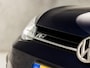 Volkswagen Golf 1.5 TSI R-Line Sport 150Pk Automaat (APPLE CARPLAY, GROOT NAVI, CLIMATE, STOELVERWARMING, ALCANTARA, DYNAMISCHE KNIPPERLICHTEN, ADAPTIVE CRUISE, PARKEERSENSOREN, LED KOPLAMPEN, GETINT GLAS, NIEUWSTAAT)