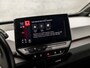 Volkswagen ID.3 First Plus 58 kWh 204Pk Automaat (APPLE CARPLAY, GROOT NAVI, CAMERA, STUUR/STOELVERWARMING, KEYLESS, GETINT GLAS, ADAPTIVE CRUISE, ZWART HEMEL, NIEUWSTAAT)