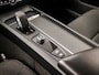 Volvo V60 2.0 B3 Sport 177Pk Automaat (APPLE CARPLAY, GROOT NAVI, GETINT GLAS, TREKHAAK, GETINT GLAS, CAMERA, SPORTSTOELEN, ADAPTIVE CRUISE, LED KOPLAMPEN, NIEUWSTAAT)