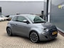Fiat 500e La Prima 42 kWh *pano-dak *meest luxe uitvoering