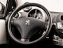 Peugeot 107 1.0 Sport (5 DEURS, NAP, AIRCO, SPORTSTOELEN, ELEK RAMEN, TOERENTELLER, NIEUWSTAAT)
