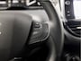 Peugeot 208 1.2 PureTech Sport (APPLE CARPLAY, NAVIGATIE, LM VELGEN, GETINT GLAS, SPORTSTOELEN, CRUISE, PARKEERSENSOREN, NIEUWSTAAT)