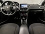 Peugeot 208 1.2 PureTech Sport (APPLE CARPLAY, NAVIGATIE, LM VELGEN, GETINT GLAS, SPORTSTOELEN, CRUISE, PARKEERSENSOREN, NIEUWSTAAT)