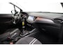 Opel Crossland 1.2 110PK | Turbo Level 3 | Panorama dak | Achteruitrijcamera |16 Inch LMV | Cruise control | Airco | Armsteun voor | Parkeersensoren V + A