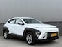 Hyundai Kona I 1.6 GDI HEV 141pk DCT Comfort | Adaptive Cruise Control | Navigatie | Keyless Entry | Camera | Parkeersensoren Voor & Achter |
