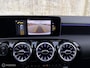 Mercedes-Benz A-klasse 200 AMG/Carplay/Cruise/Ambient/Trekhaak/Cam/Led