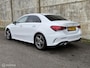 Mercedes-Benz A-klasse 200 AMG/Carplay/Cruise/Ambient/Trekhaak/Cam/Led