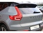 Volvo XC40 T5 Recharge R-Design | Pilot Assist | BLIS | Stoelverwarming | Parkeercamera | Glossy Black | Keyless