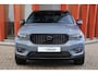 Volvo XC40 T5 Recharge R-Design | Pilot Assist | BLIS | Stoelverwarming | Parkeercamera | Glossy Black | Keyless