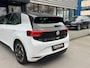 Volkswagen ID.3 First 58 kWh|NL-Auto|Eerste Eig.|Carplay|ACC|Pdc|Ambient Light|Stoelverwarming|204PK