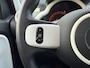 Renault Twingo 1.0 SCe Collection / Airco / All-Season banden / Bluetooth / Elektrische ramen voor / 5-deurs / Zeer weinig kilometers NAP