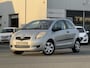 Toyota Yaris 1.3 VVTi Terra AIRCO/EL RAMEN/LEVERING MET NIEUWE APK KEURING!