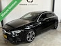 Mercedes-Benz A-klasse 180 Buss Solution AMG | Navi | LED | Camera | CarPlay | Cruise | Virtual | Keyless | PDC | Sfeerverl | Leder |