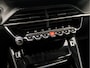 Peugeot 2008 1.2 PureTech Allure Sport (VIRTUAL COCKPIT, APPLE CARPLAY, GROOT NAVI, LEDER, 360 CAMERA, SPORTSTOELEN, KEYLESS, GETINT GLAS, LED KOPLAMPEN, NIEUWE APK, NIEUWSTAAT)