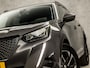 Peugeot 2008 1.2 PureTech Allure Sport (VIRTUAL COCKPIT, APPLE CARPLAY, GROOT NAVI, LEDER, 360 CAMERA, SPORTSTOELEN, KEYLESS, GETINT GLAS, LED KOPLAMPEN, NIEUWE APK, NIEUWSTAAT)
