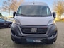 Fiat Ducato L2H2 2.2 BlueHDI 180pk 3.5t HEAVY | BPM vrij | NAVI | Multimedia | Apple CarPlay | Android Auto | Achteruitrijcamera | Parkeersensoren achter | Dode hoek detectie | Digital cockpit | Stuurwielbediening | Inklapbare buitenspiegels | Bestuurdersstoel comfort | Armsteun | Bank voorpassagiers | Airbags | Verzwaarde vering | Zware variant | Reservewiel | N403779