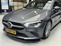 Mercedes-Benz CLA 180 136pk AUTOM. Business Solution Luxury PANO I SFEER VERLICHTING I WIT LEER I ORG.NL + NAP + DEALER O.H.