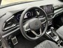 Volkswagen T-Roc 1.5 TSI 150 PK R-Line / Digital Cockpit Pro / Elektrisch Achterklep / Black Style / IQ Light / Achteruitrijcamera / 18''LMV **