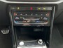 Volkswagen T-Roc 1.5 TSI 150 PK R-Line / Digital Cockpit Pro / Elektrisch Achterklep / Black Style / IQ Light / Achteruitrijcamera / 18''LMV **
