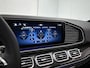 Mercedes-Benz GLE AMG 53 Hybrid 4MATIC+ Night Edition Premium Plus | Trekhaak | Verlichte treeplanken | Remklauwen rood | Winterpakket | Sierdelen AMG carbon | Sluitbekrachtiging | Rijassistentiepakket | Stoelventilatie voor | 360° camera | Burmester® 3D sound systeem |