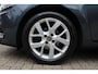 Renault Clio Estate 0.9 TCe Limited | All Season banden | Klimaat control | Cruise Control | Navigatiesysteem