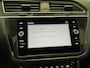 Volkswagen Tiguan 1.5 TSI ACT R-Line Black Style | PANO | 20" SUZUKA LMV | STOELVERWARMING | CAMERA |