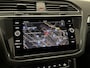 Volkswagen Tiguan 1.5 TSI ACT R-Line Black Style | PANO | 20" SUZUKA LMV | STOELVERWARMING | CAMERA |