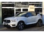 Volvo XC40 1.5 T4 Recharge R-Design Afneembare Trekhaak | Achterruitrij Camera | Automaat | All Season banden