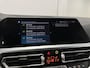 BMW 3-Serie 320e M-sport | soH 96 % | LASER LIGHT | CARPLAY | CAMERA | LEER/ALCANTARA |